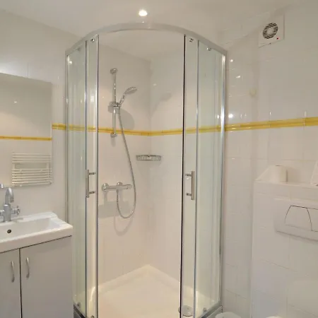 Luxury Villa In Robertville With Sauna And Cinema Villa *